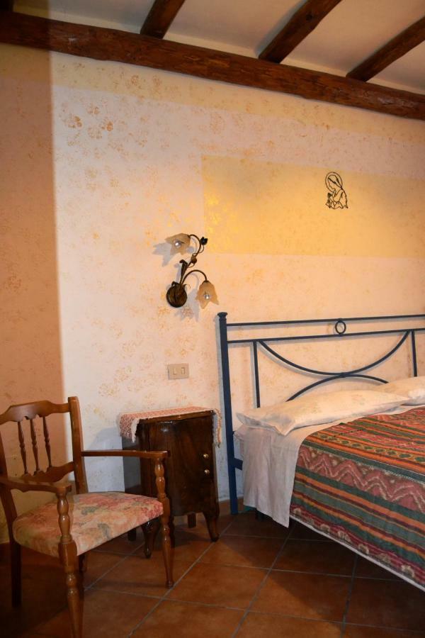 Aritzo Appartamento Romantico Exterior photo